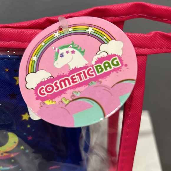 ❄️ Unicorn🦄 cosmetic bag 3 Pk Can be personal bag Use also as stationary pouch - Picture 5 of 7